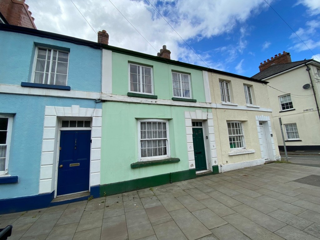 Watton Brecon Powys 2 Bedroom Terraced House